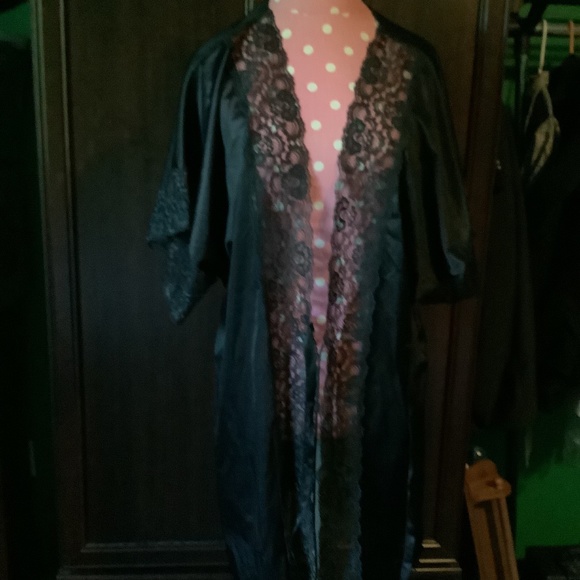 Avon Other - Women’s Avon Black Lacy Negligee/Robe Size L